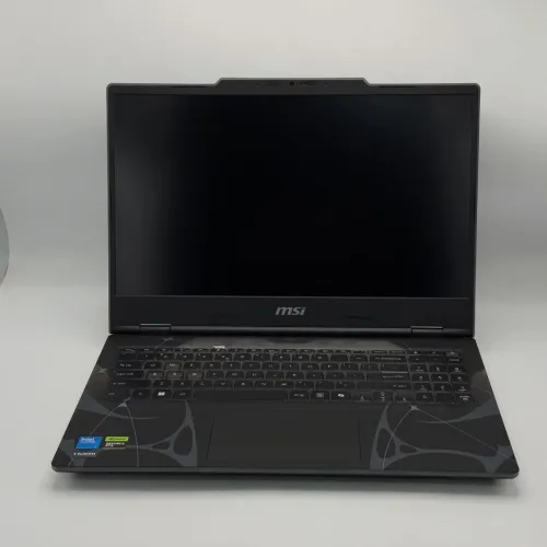 MSI Cyborg 15 / Core 7 240H (Gen 2) / RTX 5060 / 16 Go DDR5