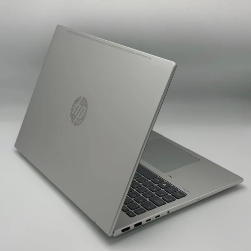 HP ProBook 4 G11 / Ultra 5 225U / 16 Go / 512 Go SSD (AI Boost)