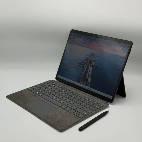 MICROSOFT SURFACE PRO 8 Avec Stylet /11th I7-1185G7 /16GO LPDDR4X /512SSD /13.4 3K Tactile