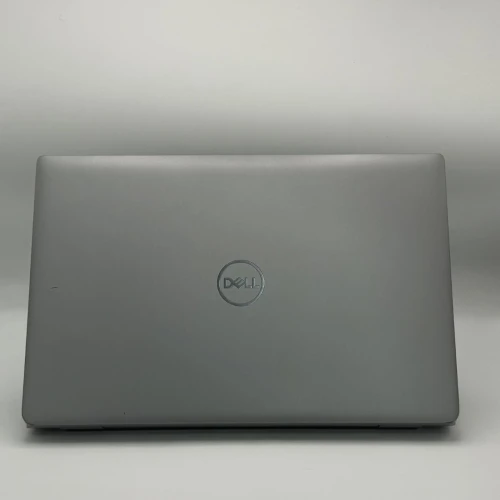 DELL LATITUDE 5550 / ULTRA 5 135U / 16Go DDR5 / 256SSD / 15.6 FHD