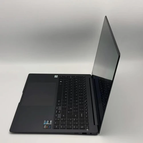 SAMSUNG GALAXY BOOK PRO 3 OLED / 13th I7-1360P / 16Go DDR5 / 512SSD / 16 3K OLED 120Hz