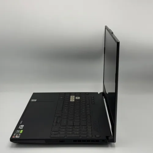 ASUS TUF Gaming F15 FX507ZM / Ryzen 7 6800H / 16Go DDR5 / 512Go SSD / RTX 3060 / 15.6 FHD 144Hz