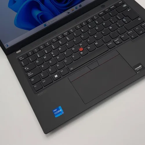 Lenovo ThinkPad T14 / i7-1260P / 16 Go DDR4 / 512 Go SSD / 14 FHD