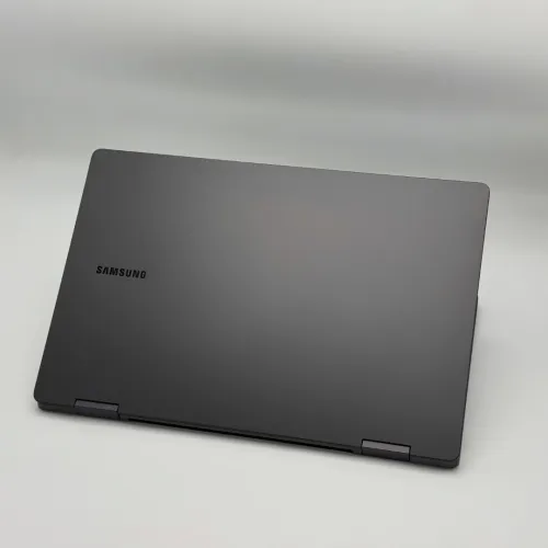 Samsung Galaxy Book3 360 / i5-1340P / 16 Go DDR4X / 512 Go SSD / OLED x360