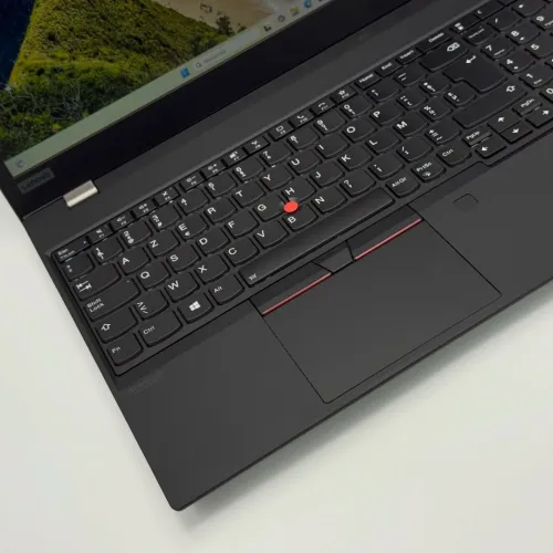LENOVO THINKPAD T15 / 10th I7-10510U / 16Go DDR4 / 512SSD / 15.6 FHD