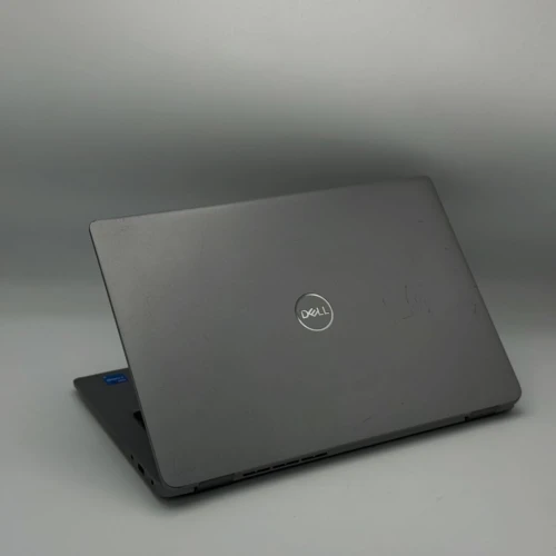 Dell Latitude 3340 / i5-1335U / 8 Go DDR5 / 256 Go SSD / 13.3 FHD