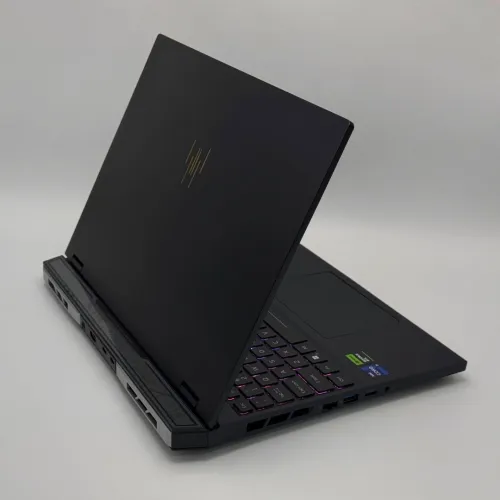 Acer Predator Helios Neo 16 / i9-14900HX / RTX 4060 / QHD+ 240Hz