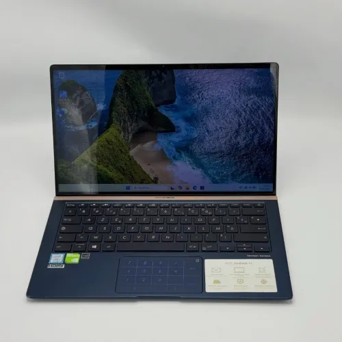 ASUS ZenBook 14 UX433FN / i7-8565U / 16 Go RAM / 512 Go SSD / MX150