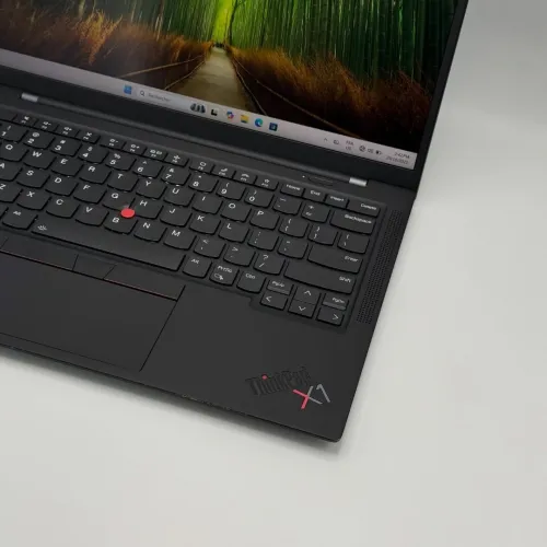 LENOVO THINKPAD X1 Carbon Gen 9 / I7-1165G7 / 16Go DDR4x / 1To SSD / 14 FHD+