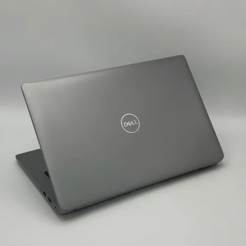 Dell Latitude 5450 / Ultra 7 165U vPro / 16 Go DDR5 / 512 Go SSD / 14 FHD