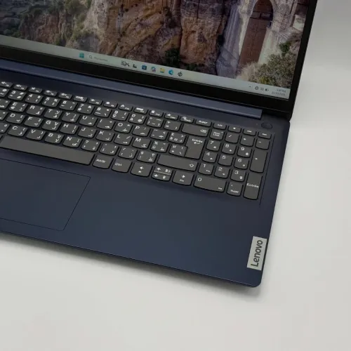 LENOVO IDEAPAD SLIM 1 / 12th I3-1215U / 16Go DDR4 / 256SSD / 15.6 FHD