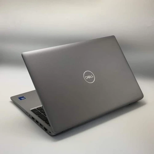 DELL PRECISION 3590 (Station de travail )/ 14th ULTRA 7 155h / 32GO DDR5 / 1To /RTX ADA 500/15.6 FHD