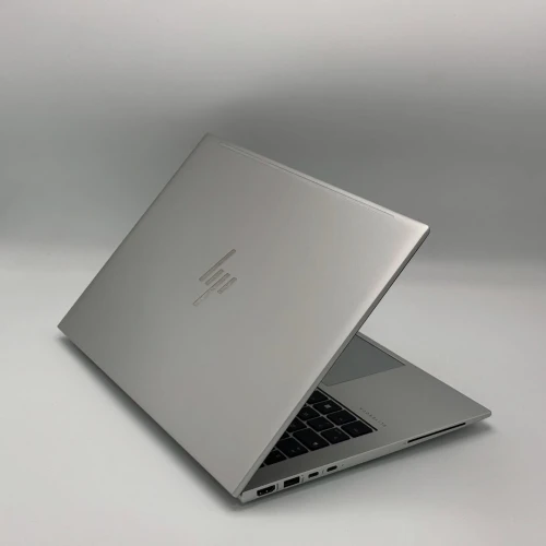 HP ELITEBOOK 840 G10 / 13th I5-1335U / 16Go DDR5 / 512SSD / 14 FHD+