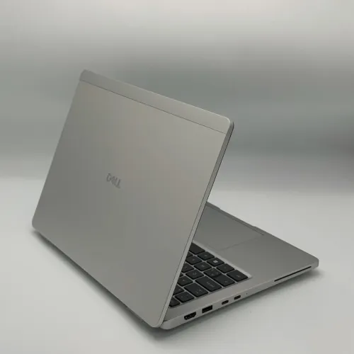 Dell Pro Plus 13 / Ultra 5 236V / 16 Go / 512 Go SSD / Tactile AI