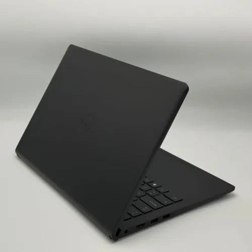 DELL VOSTRO 3420 / 12th I7-1255U / 16Go DDR4 / 256Go / 14 FHD
