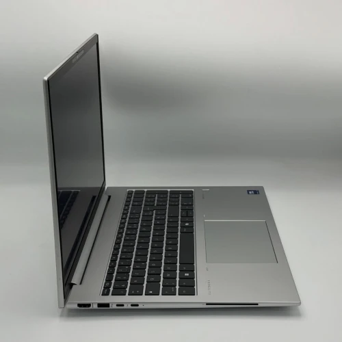 HP ELITEBOOK 860 G11 / Ultra 5 125U / 16 FHD / État Neuf