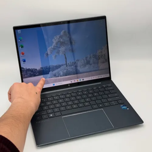 HP DRAGONFLY G3 Tactile / 12th vPRO i5-1245U / 16Go DDR5 / 512SSD / 13.5 FHD+ Tactile