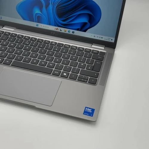 DELL LATITUDE 7350 / ULTRA 7 165U / 16Go DDR5 / 256SSD / 13,3 FHD+