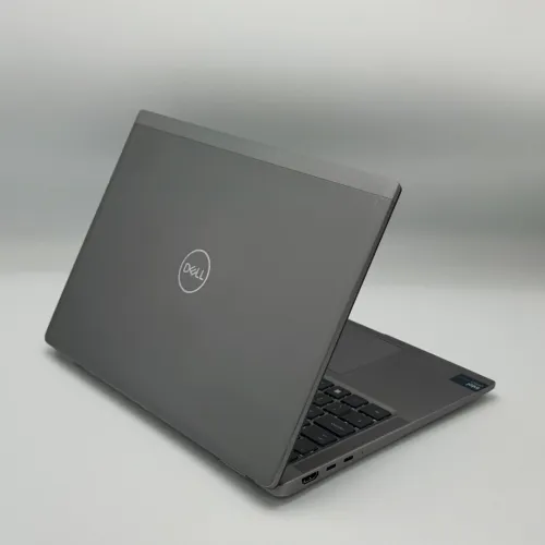 Dell Latitude 7450 Tactile / Core Ultra 7 165U / 16 Go DDR5 / 256 Go SSD / 14 FHD+