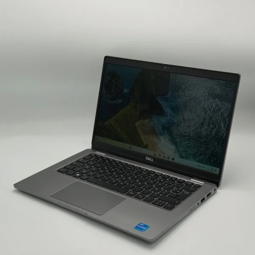 DELL LATITUDE 5330 / 12th I5-1245U / 8Go DDR4 / 256SSD / 13.3  FHD