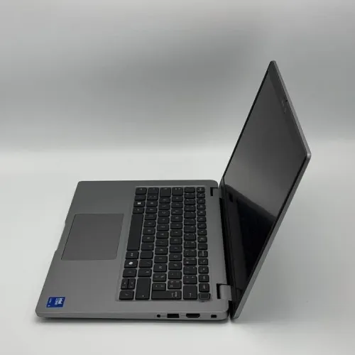 DELL LATITUDE 5450 / ULTRA 5 135U / 32Go DDR5 / 256SSD / 14 FHD