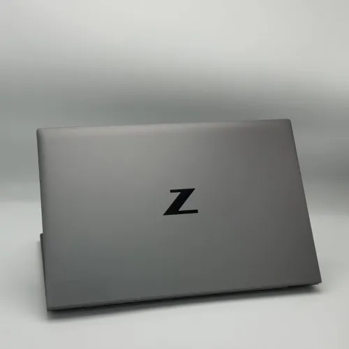 HP ZBOOK FIireFly G8 / 11th I7-1185G7 / 16Go DDR4 / 256Go SSD / 14 FHD