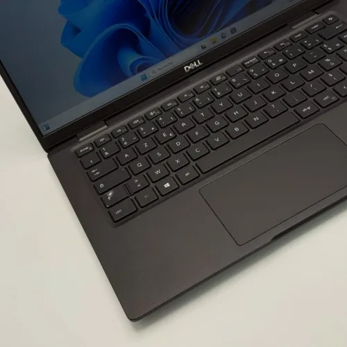 DELL LATITUDE 7420 Carbone / 11th i5-1145G7 / 16Go DDR4x / 256SSD / 14 FHD