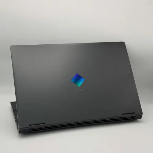HP OMEN 15 / Ryzen 7 4800H / 16 Go DDR4 / 512 Go SSD / RTX 2060 6 Go / 15.6 FHD