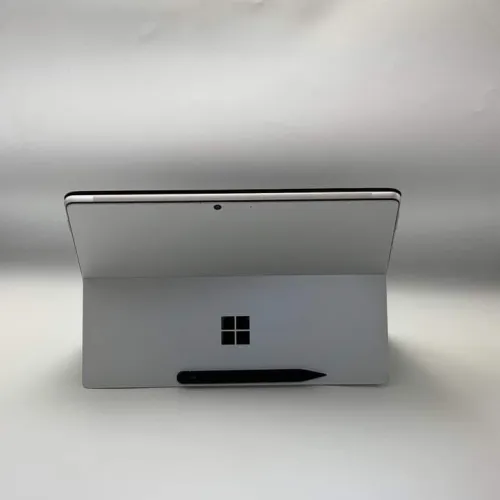 MICROSOFT SURFACE PRO 8 Avec STYLET / 11th I5-1135G7 / 8GO LPDDR4X / 256SSD / 13.4 3K