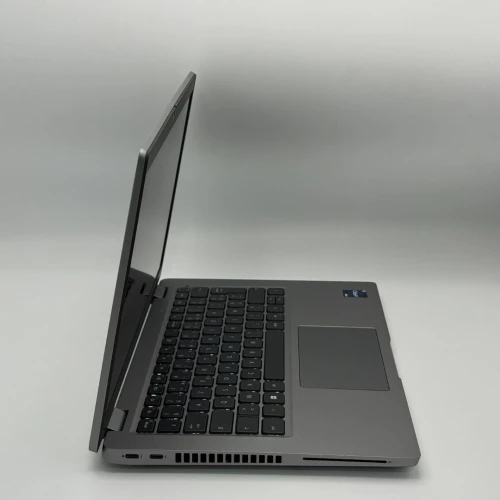 DELL LATITUDE 5430 / 12th i5-1245U / 8Go DDR4 / 256Go SSD  / 14  FHD 