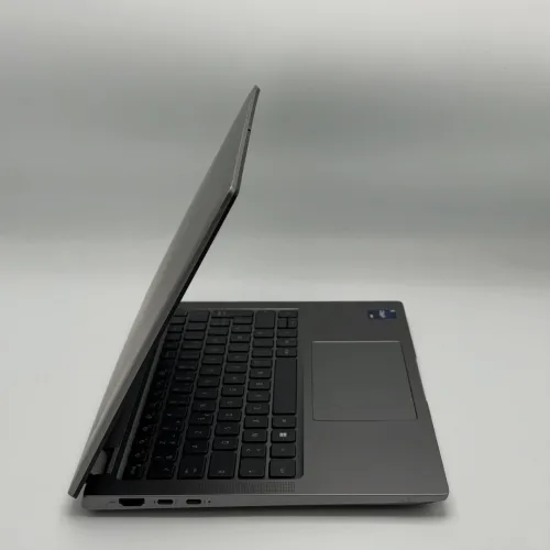 Dell Latitude 7350 / i5-1345U / 16 Go DDR5 / 512 Go SSD / 13.3 FHD+