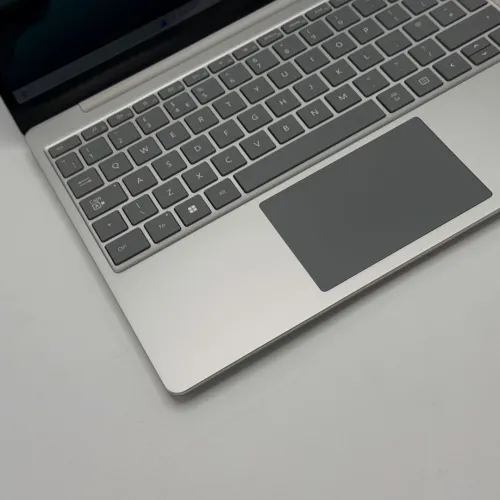 Microsoft Surface Laptop Go 2