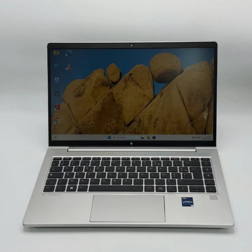 HP EliteBook 640 G10 / i5-1345U / 16 Go DDR4 / 512Go SSD / 14 FHD