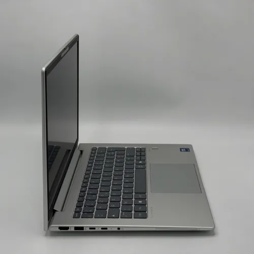 HP ELITEBOOK 640 G11 / Core Ultra 7 165U / 16Go DDR5 / 512Go SSD NVMe
