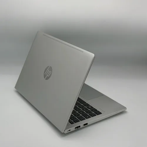 HP ProBook 445 G9 / Ryzen 5 Pro 5650U / 16 Go / 14 FHD / AZERTY