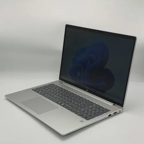 HP ProBook 465 G11 / Ryzen 5 7535U / 16Go DDR5 / 512Go SSD / 16 FHD+