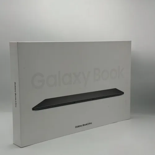 SAMSUNG GALAXYBOOK 3 PRO / 13th I5-1340P / 8Go DDR5 / 256SSD / 14 3K AMOLED