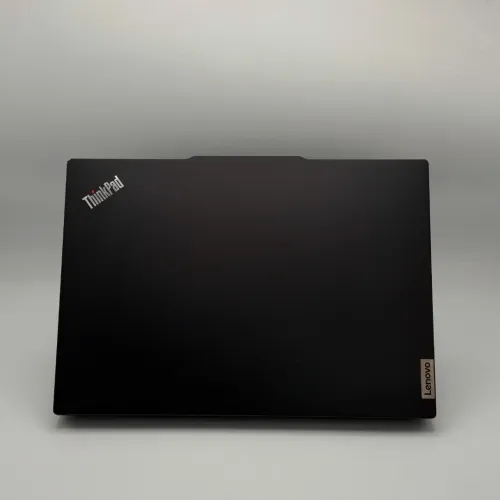 Lenovo ThinkPad E14 Gen 5 Aluminium / Ryzen 5 7530U / 16 Go / 512 Go SSD / 14 WUXGA