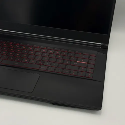 MSI THIN GF63 / 12th I5-12450H / 16Go DDR4 / 512SSD / NVIDIA RTX 4050 6Go / 15.6FHD 144Hz