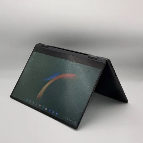 SAMSUNG GALAXYBOOK 3 x360 AMOLED / 13th I5-1340P / 16Go DDR5 / 512SSD / 13.3 FHD Tactile