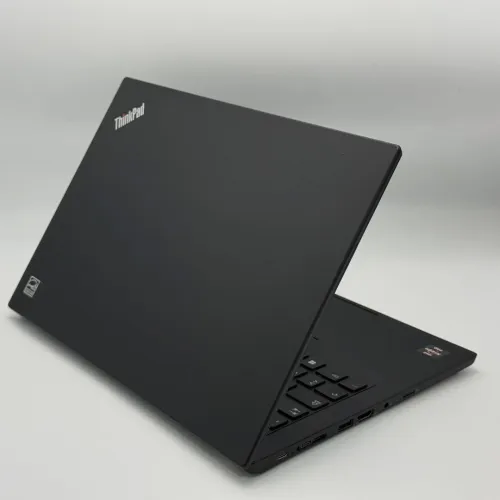 LENOVO THINKPAD T495 / RYZEN PRO 5 3500U / 8Go DDR4 / 256SSD / 14" FHD