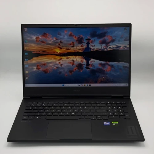 HP OMEN 16 / 13th I9-13900HX / 16Go DDR5 / 1To SSD / NVIDIA RTX 4060 8Go / 16 QHD 240Hz