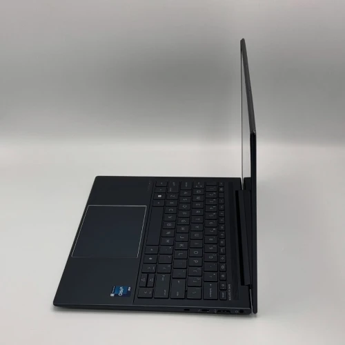 HP DRAGONFLY G3 Tactile / 12th vPRO i5-1245U / 16Go DDR5 / 512SSD / 13.5 FHD+ Tactile
