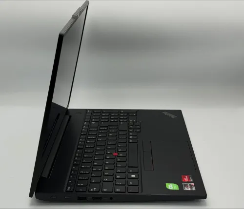 LENOVO THINKPAD E16 / RYZEN 5 7530U / 16GO DDR4 / 256Go SSD / 16 FHD+ WUXGA