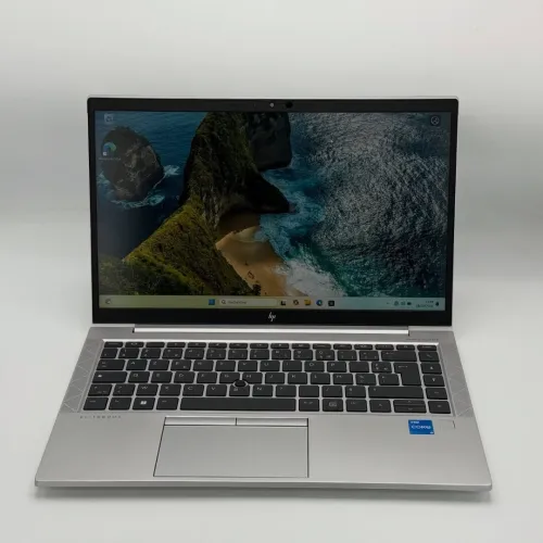 HP EliteBook 840 G8 / i5-1145G7 / 16 Go DDR4 / 14 FHD