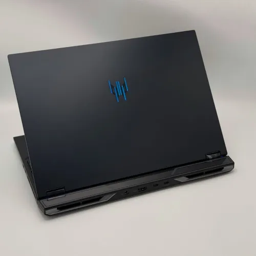 Acer Predator Helios Neo 16 AI / Core Ultra 9 275HX / RTX 5070 / 32 Go DDR5