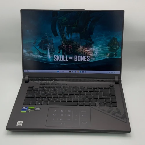 ASUS ROG Strix G16 G614 / i9-13980HX / RTX 4060 / 240Hz