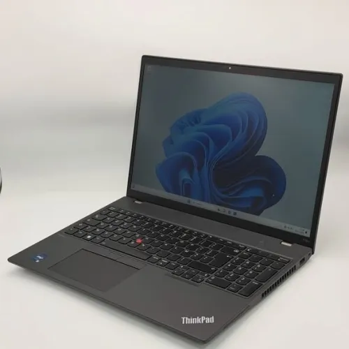 LENOVO THINKPAD P16s / 12th I5-1250P / NVIDIA T550 4Go / 16Go DDR4 / 512SSD / 16 FHD+