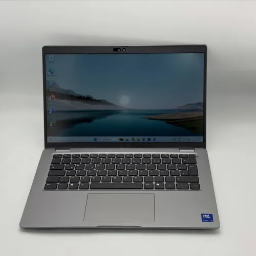 Dell Latitude 5450 / Ultra 5 135U / 16 Go DDR5 / 256 Go SSD / 14 FHD