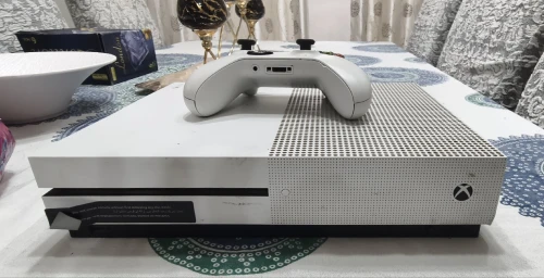 Xbox one s 1Tb